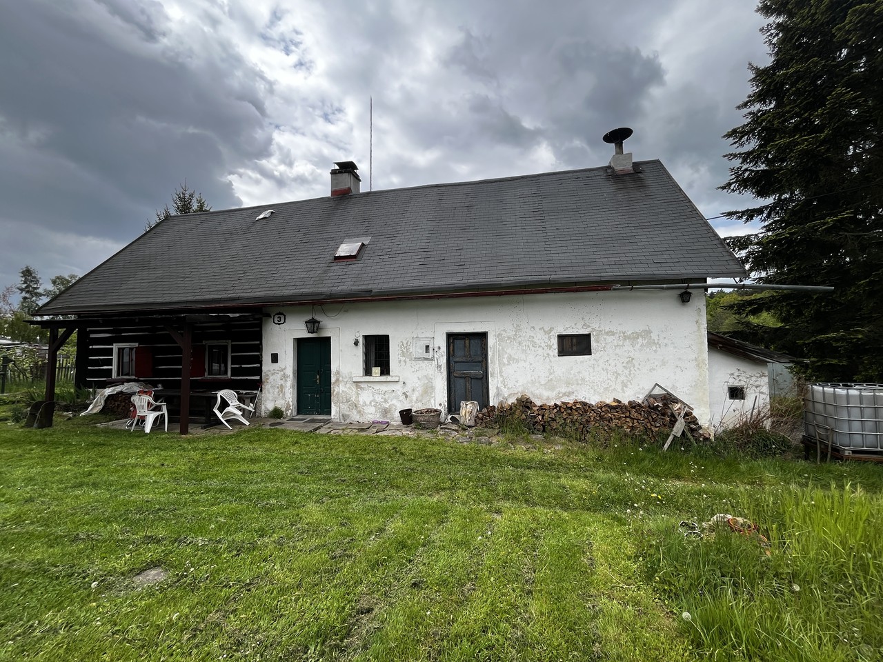 Roubená chalupa v obci Křížany, okres Liberec 2.990.000,-Kč